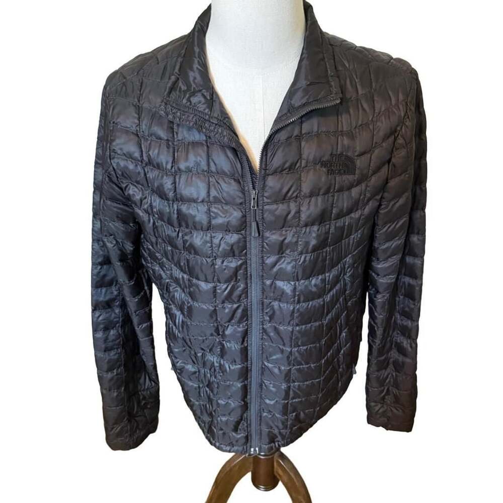 The North Face Thermoball Trekker Jacket Size M Black Quilted Puffer